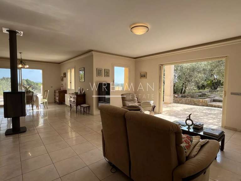 Villa Seillans - 4 chambres - 200m²