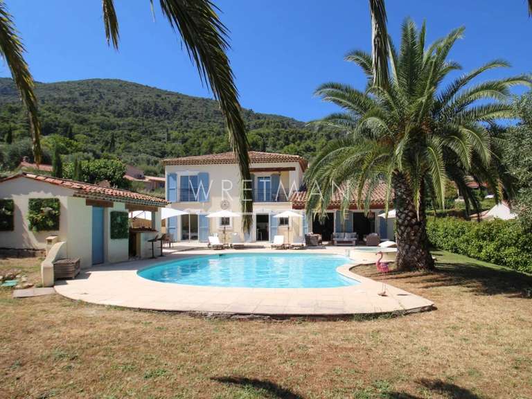Villa Seillans - 4 chambres - 185m²