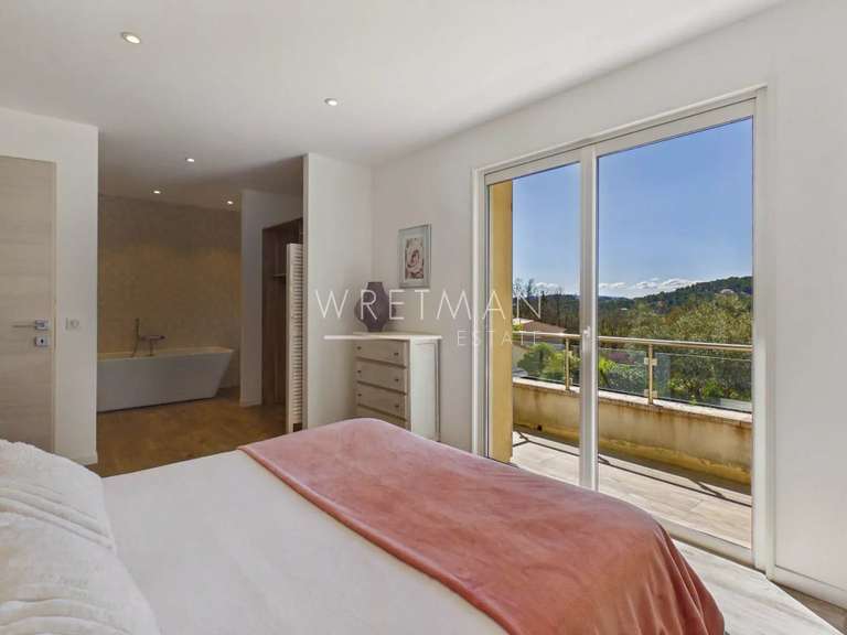Villa Seillans - 4 bedrooms - 225m²