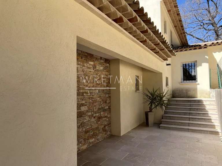 Villa Seillans - 4 bedrooms - 225m²