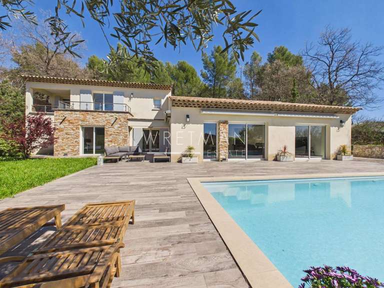 Villa Seillans - 4 bedrooms - 225m²
