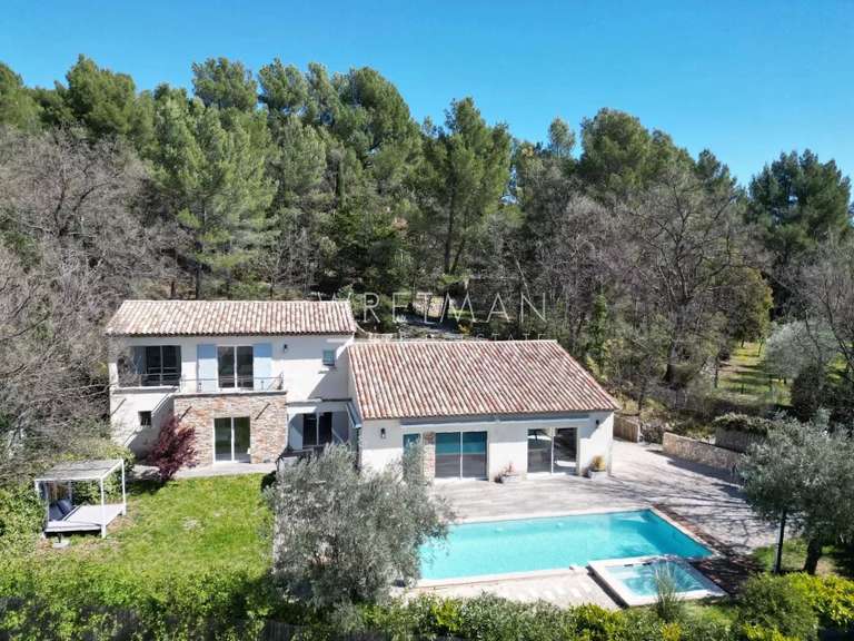 Villa Seillans - 4 bedrooms - 225m²