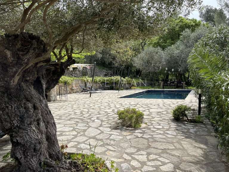 Villa Seillans - 5 chambres - 180m²