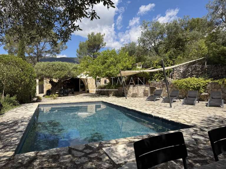 Villa Seillans - 5 bedrooms - 180m²