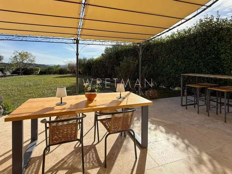 Villa Seillans - 4 bedrooms - 146m²