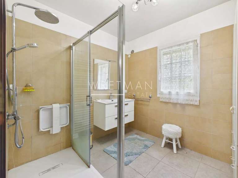 Villa Seillans - 4 chambres - 203m²