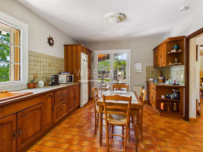 Villa Seillans - 4 chambres - 203m²