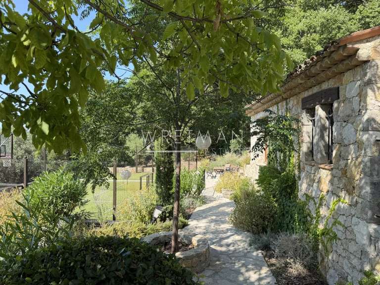 Villa Seillans - 6 chambres - 202m²