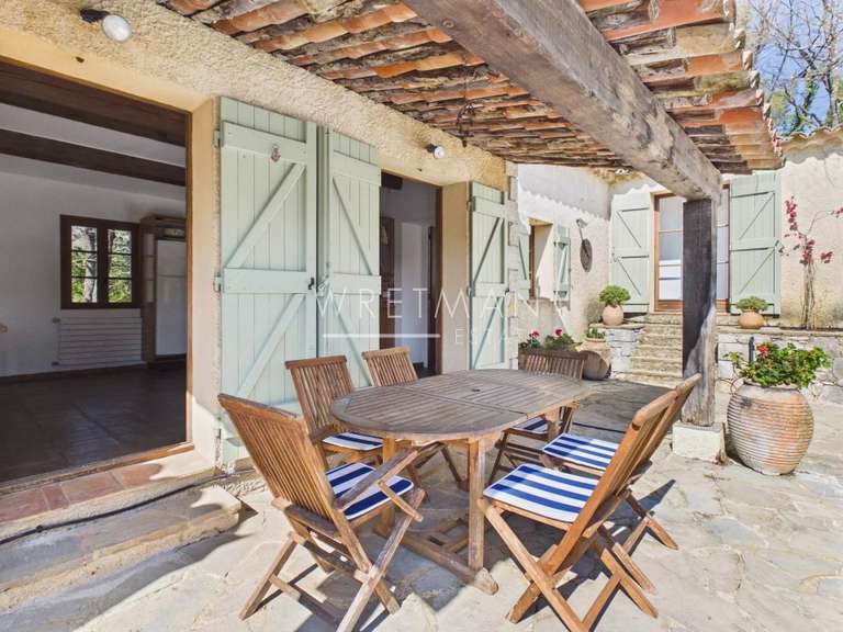 Villa Seillans - 4 bedrooms - 180m²