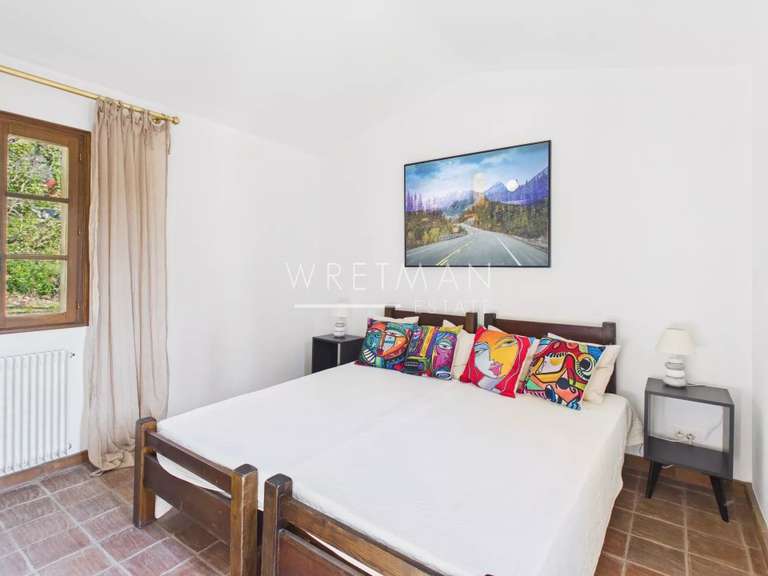 Villa Seillans - 4 bedrooms - 180m²