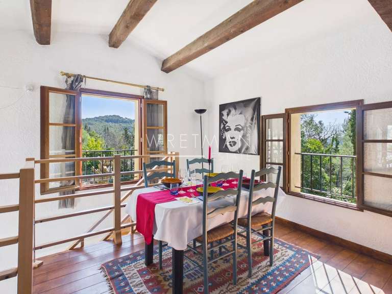 Villa Seillans - 4 bedrooms - 180m²