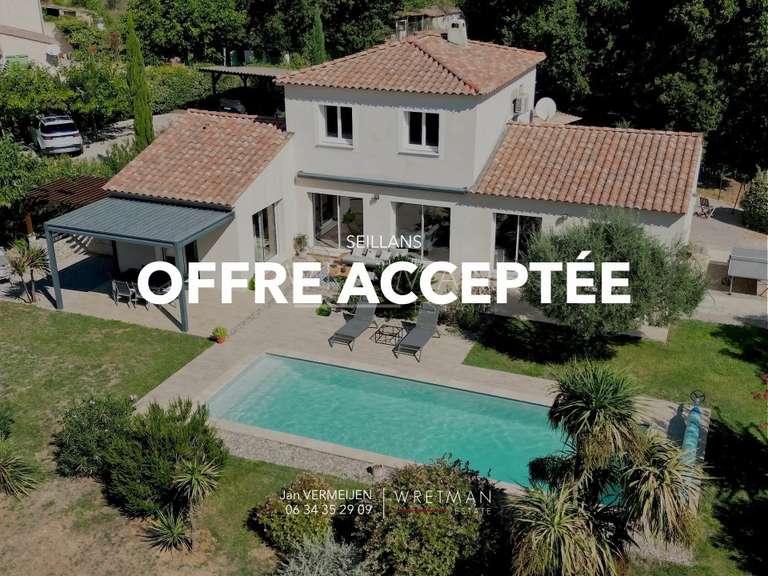 Villa Seillans - 4 bedrooms - 186m²