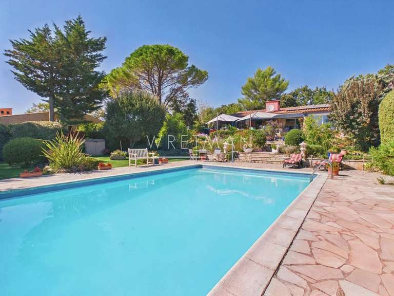 Villa Seillans - 3 chambres - 130m²