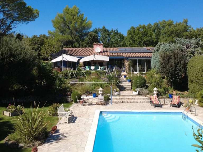 Villa Seillans - 3 chambres - 130m²