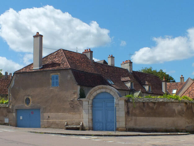 Vente Hôtel particulier Semur-en-Auxois - 6 chambres