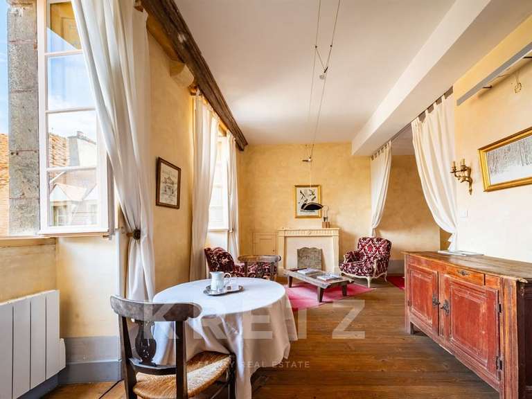 Hôtel particulier Semur-en-Auxois - 5 chambres - 258m²