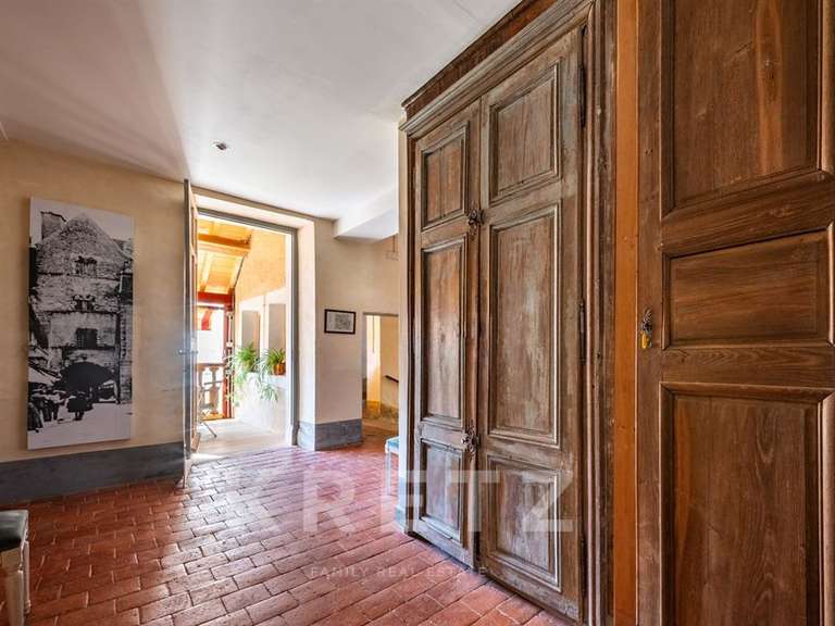 Hôtel particulier Semur-en-Auxois - 5 chambres - 258m²
