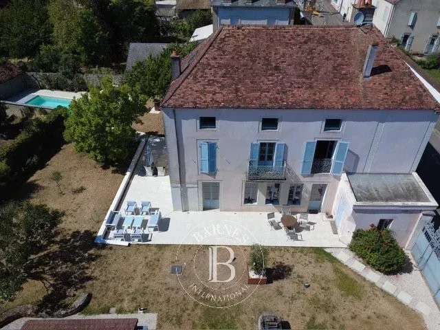 Maison Semur-en-Auxois - 332m²