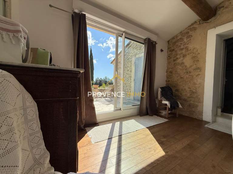 Maison Sénas - 3 chambres - 125m²