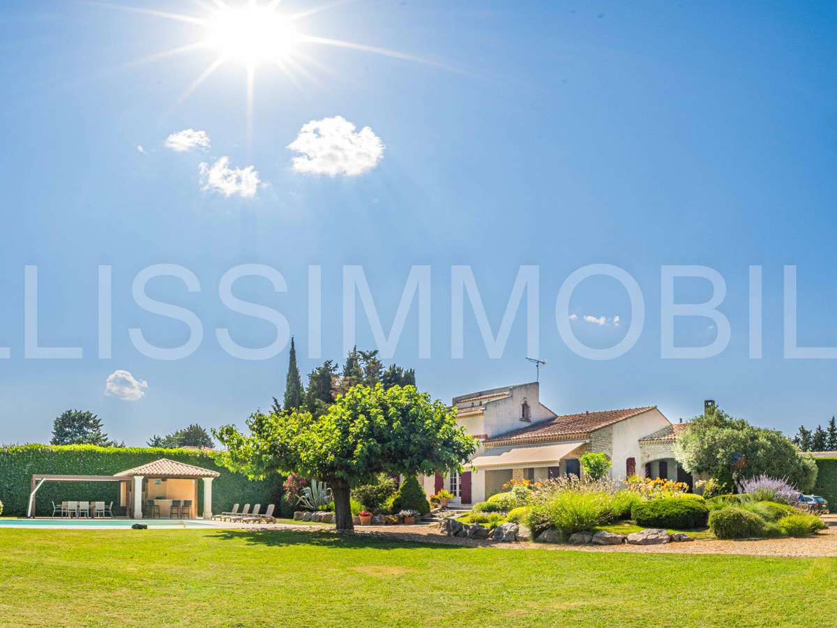 Maison Sénas