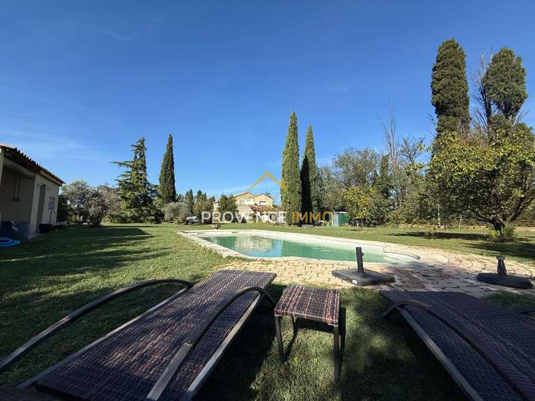 House Sénas - 7 bedrooms - 336m²