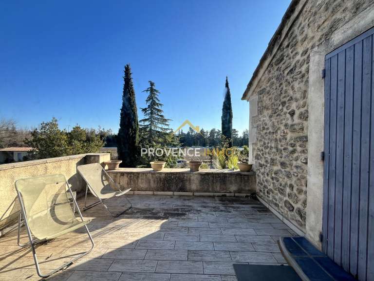 House Sénas - 7 bedrooms - 336m²