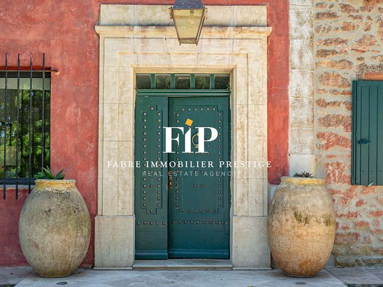 Propriété Sénas - 11 chambres - 745m²