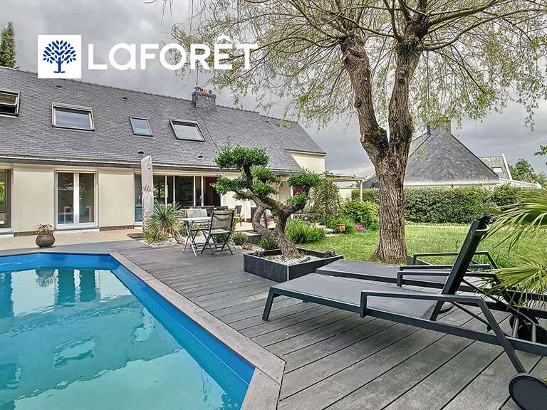 Maison Séné - 4 chambres - 174m²
