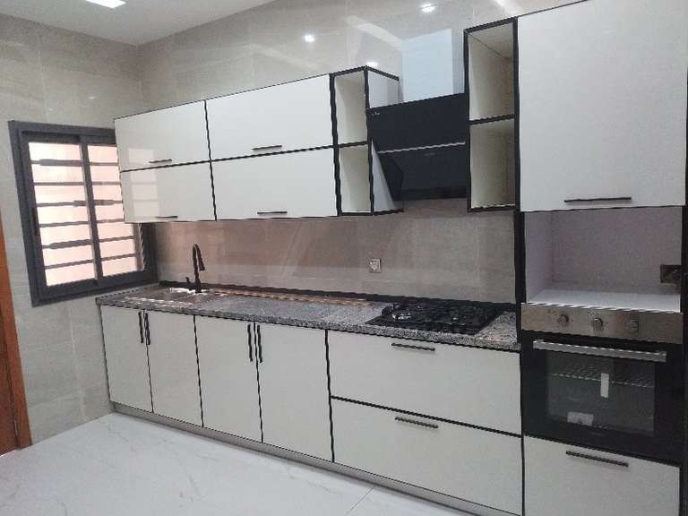 Maison Senegal - 4 chambres - 300m²