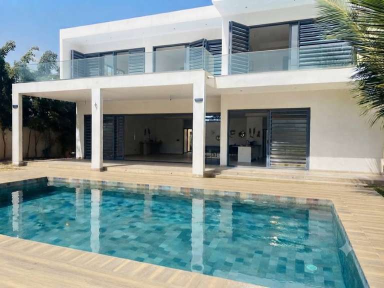 Maison Senegal - 4 chambres - 600m²
