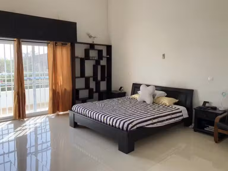 House Senegal - 7 bedrooms - 507m²
