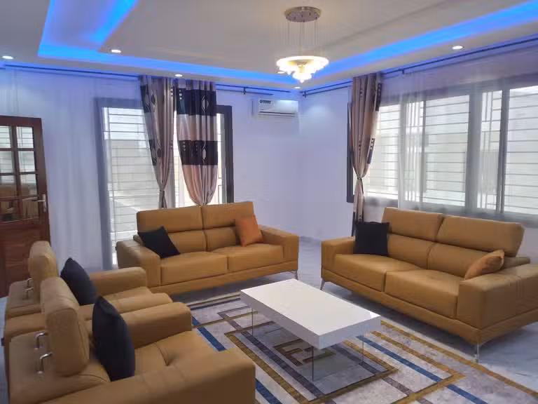 Villa Senegal - 7 bedrooms - 700m²
