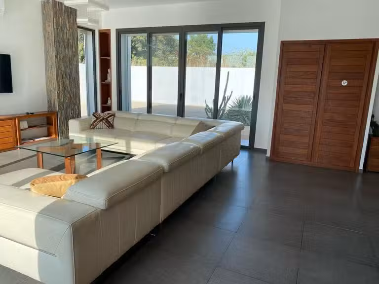 Villa Senegal - 4 bedrooms - 340m²