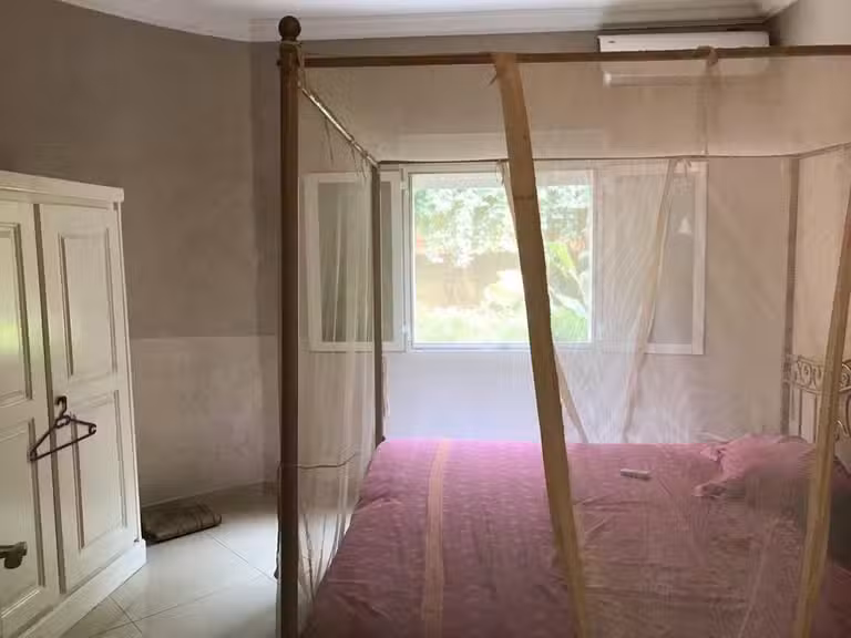 Villa Senegal - 6 bedrooms - 300m²