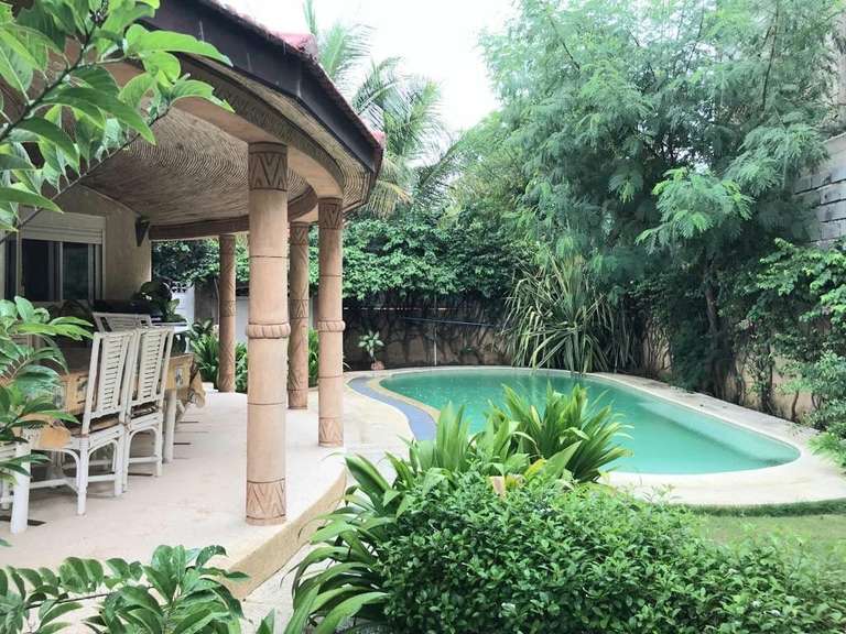Villa Senegal - 6 bedrooms - 300m²