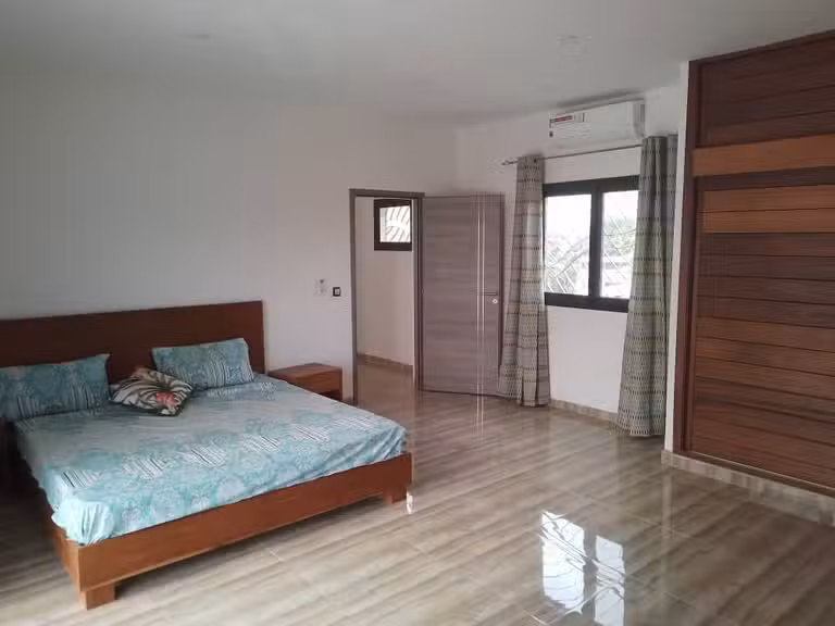 Villa Senegal - 5 bedrooms - 360m²