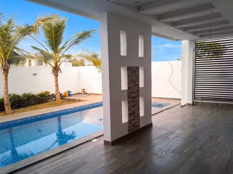 Maison Ngaparou - 4 chambres - 300m²