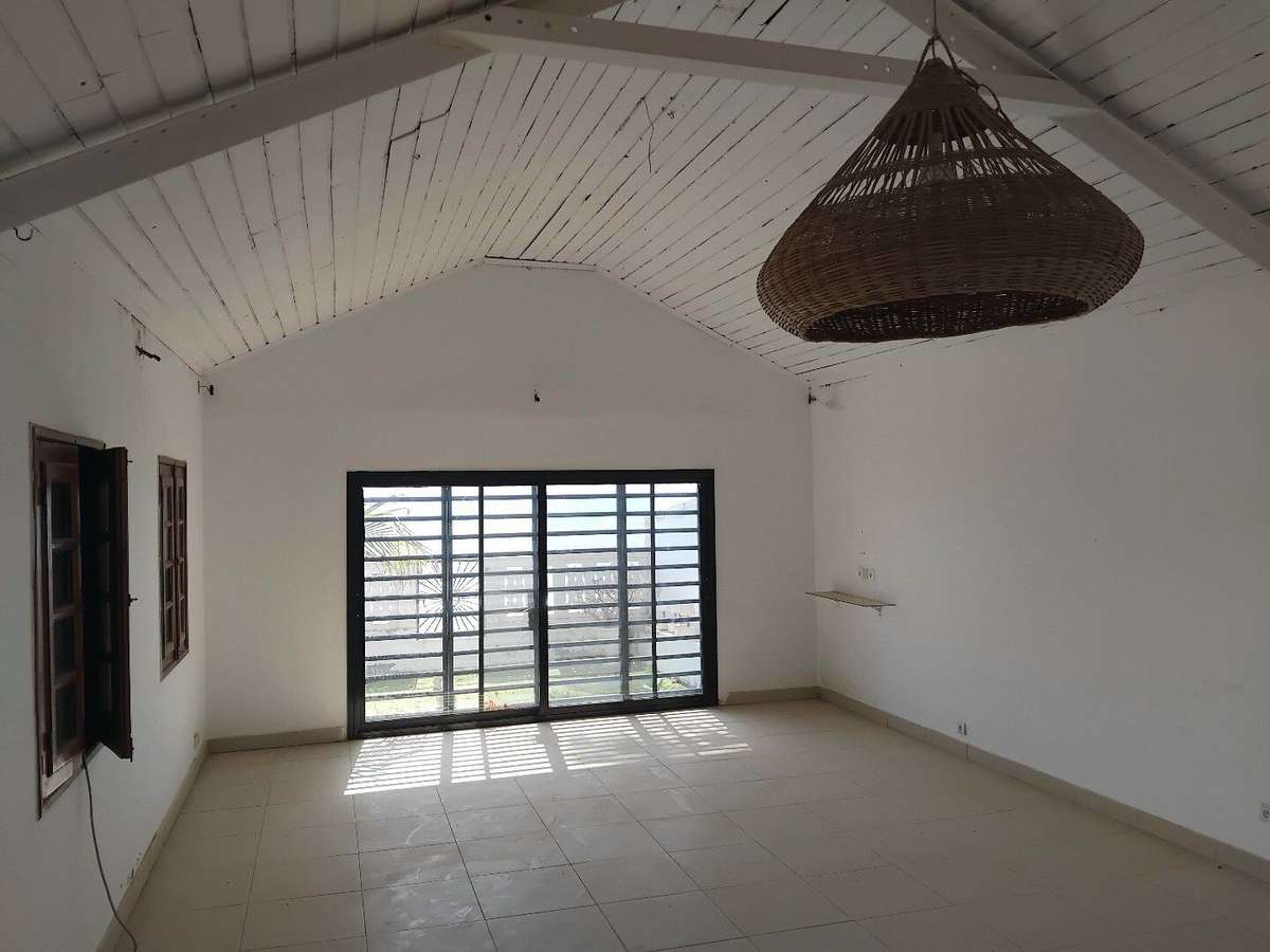 House Ngaparou