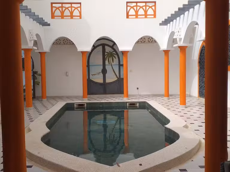 House Ngaparou - 5 bedrooms - 260m²