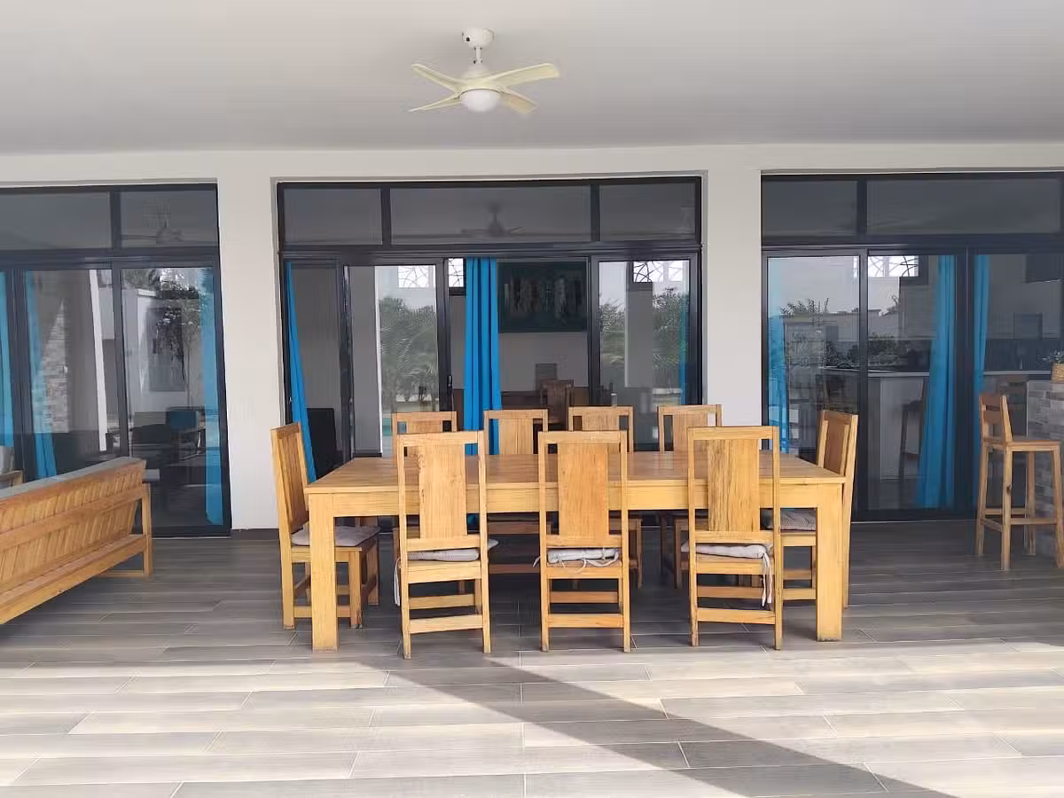 Villa Ngaparou