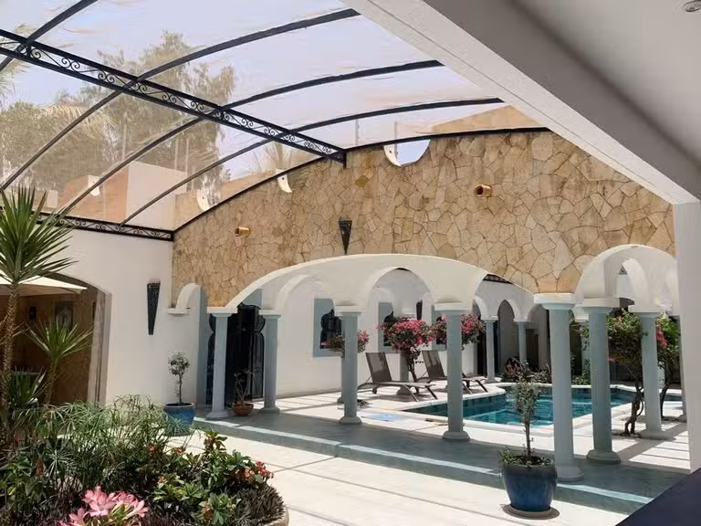 Villa Ngaparou - 3 bedrooms - 440m²
