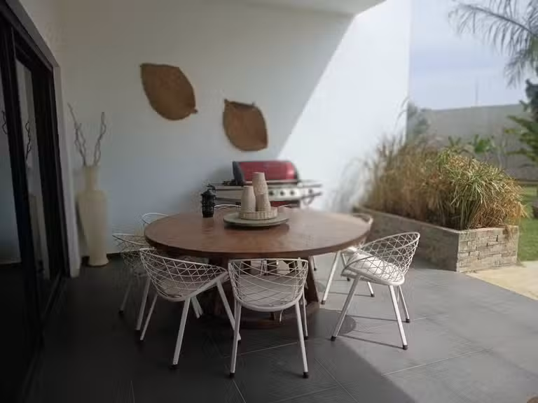 House Nguérigne - 6 bedrooms - 320m²