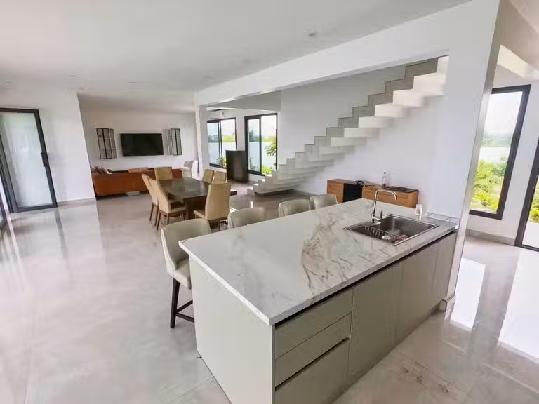 Villa Nguérigne - 4 bedrooms - 300m²