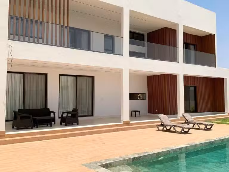 Villa Nguérigne - 4 bedrooms - 324m²