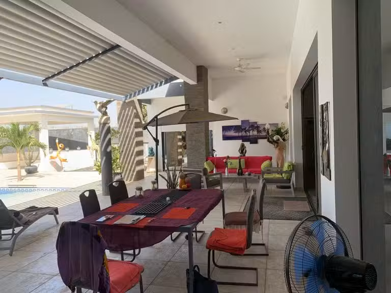 Villa Nguérigne - 3 bedrooms - 300m²