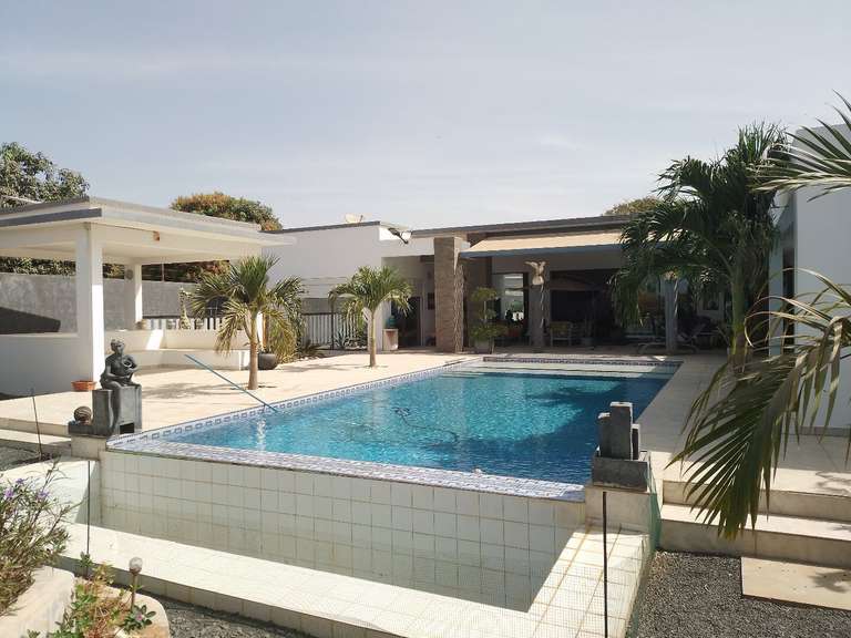 Villa Nguérigne - 3 bedrooms - 300m²
