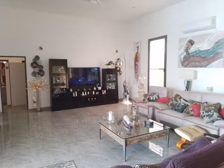 Villa Nguérigne - 3 bedrooms - 300m²