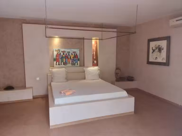Villa Nguérigne - 4 bedrooms - 330m²