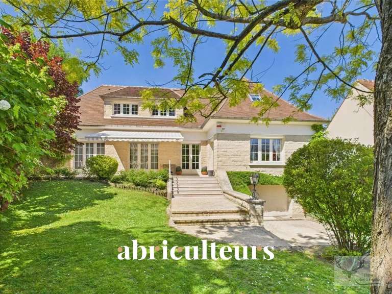 Appartement Senlis - 5 chambres - 229m²