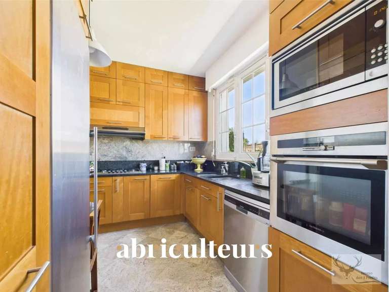 Appartement Senlis - 5 chambres - 229m²